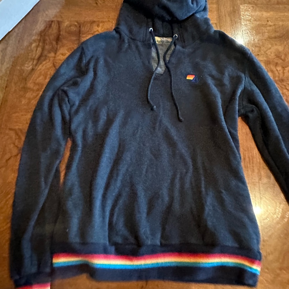 Aviator Nation size medium like new!!!